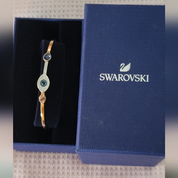 SWAROVSKI  BANGLE - Picture 3 of 11